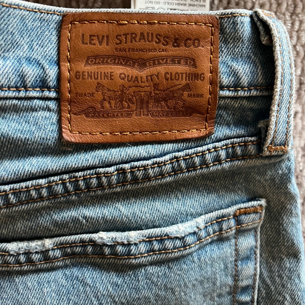 Levi's Wedgie Straight Leg Jeans